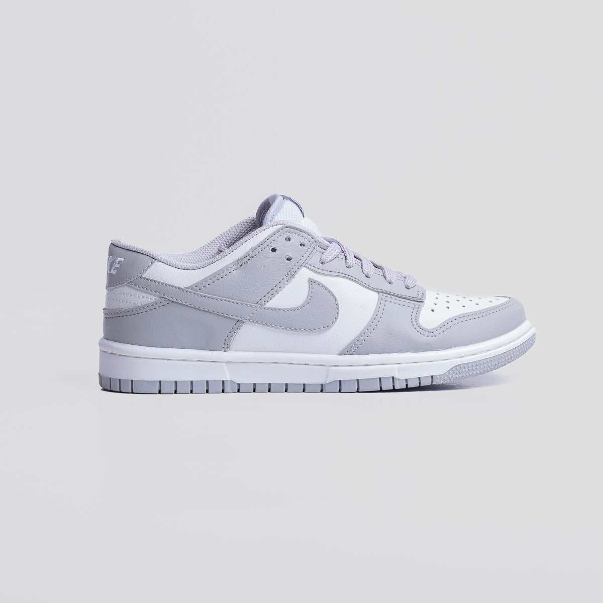 DK Low Grey Fog Cinza